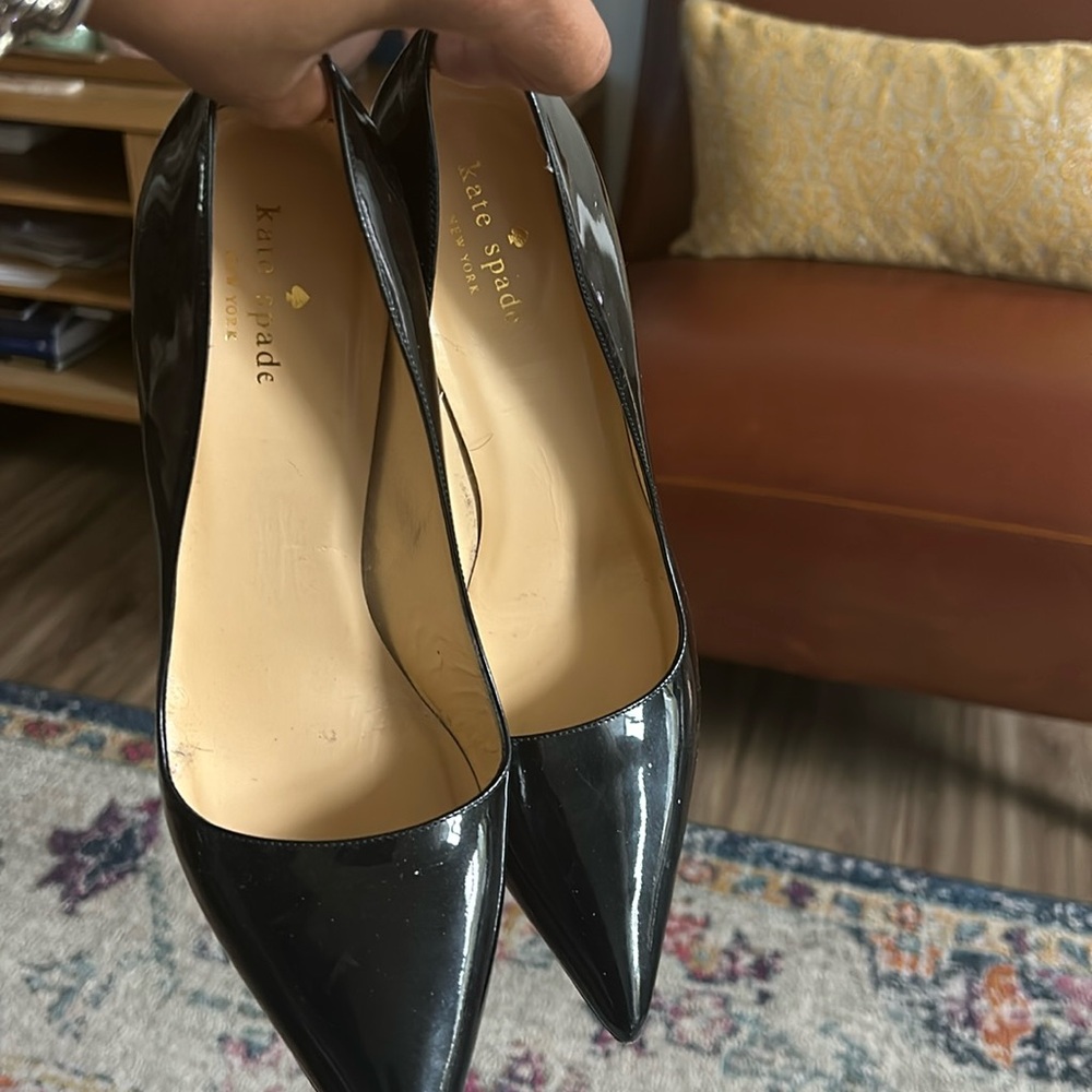 Worn once Kat Spade black pumps. Made in Italy